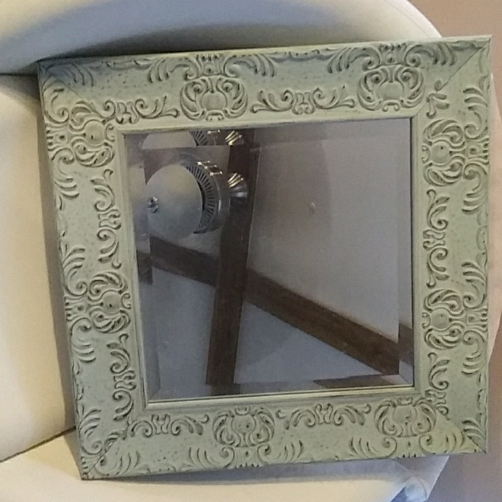 Better homes mirror